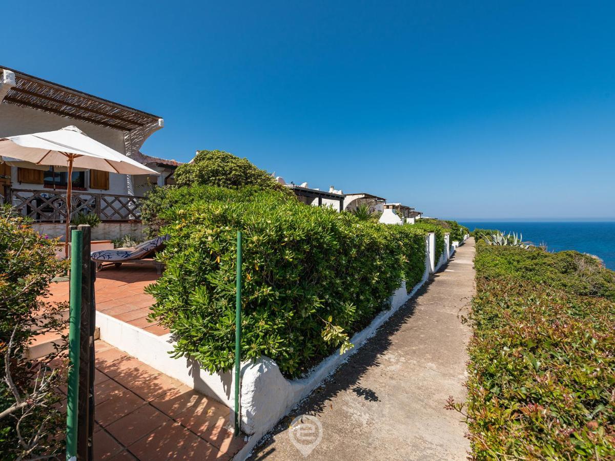 House Eleonora - Villaggio Polifemo Cala Sapone Esterno foto